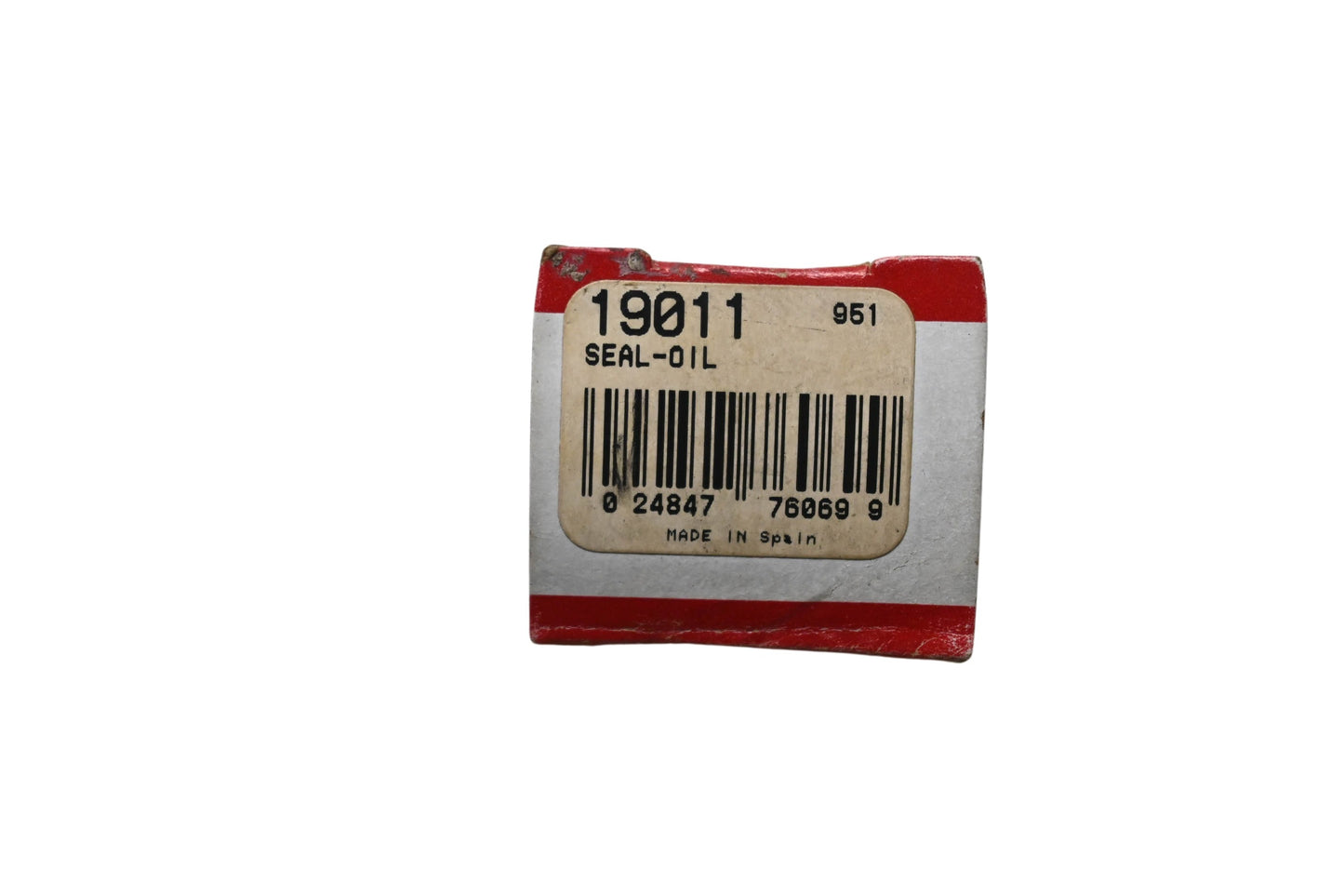 New OEM Briggs & Stratton 19011, 691582 Oil Seal NOS