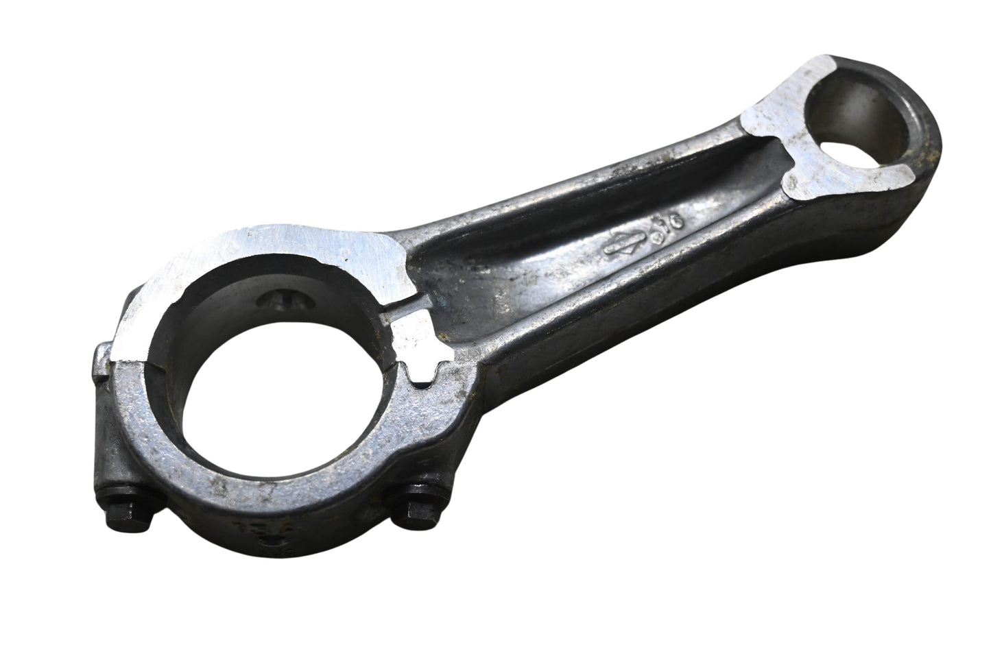 New OEM Briggs & Stratton 692419 Connecting Rod NOS