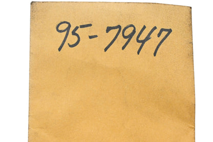 Toro 95-7947 Plug Caps Qty 2 NOS