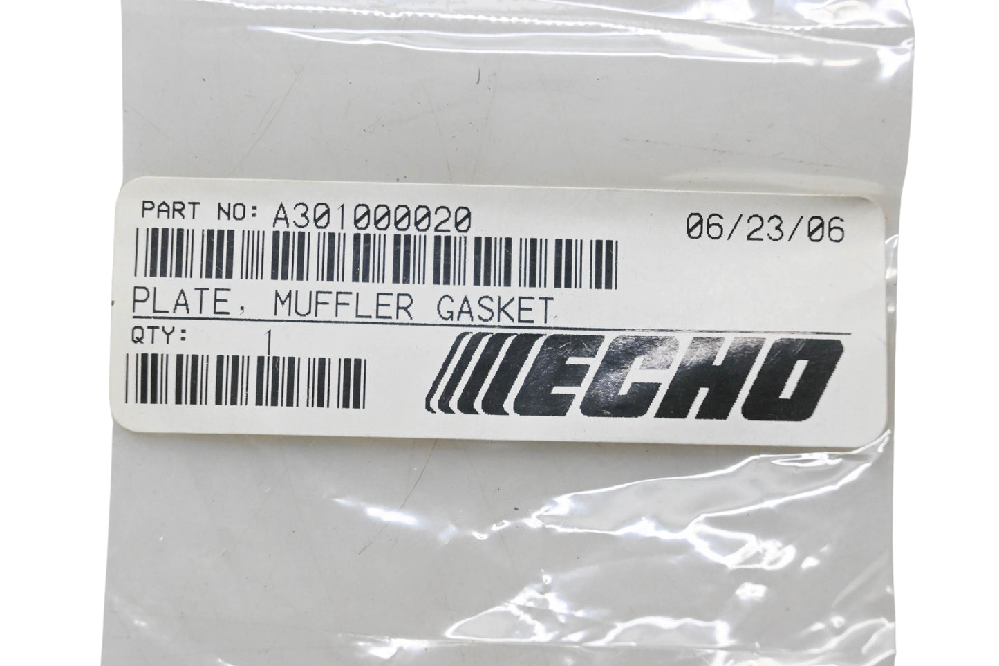 New OEM Echo A301000020 Muffler Gasket Plate NOS