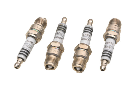 Bosch HR8AP Platinum Spark Plugs Qty 4 NOS