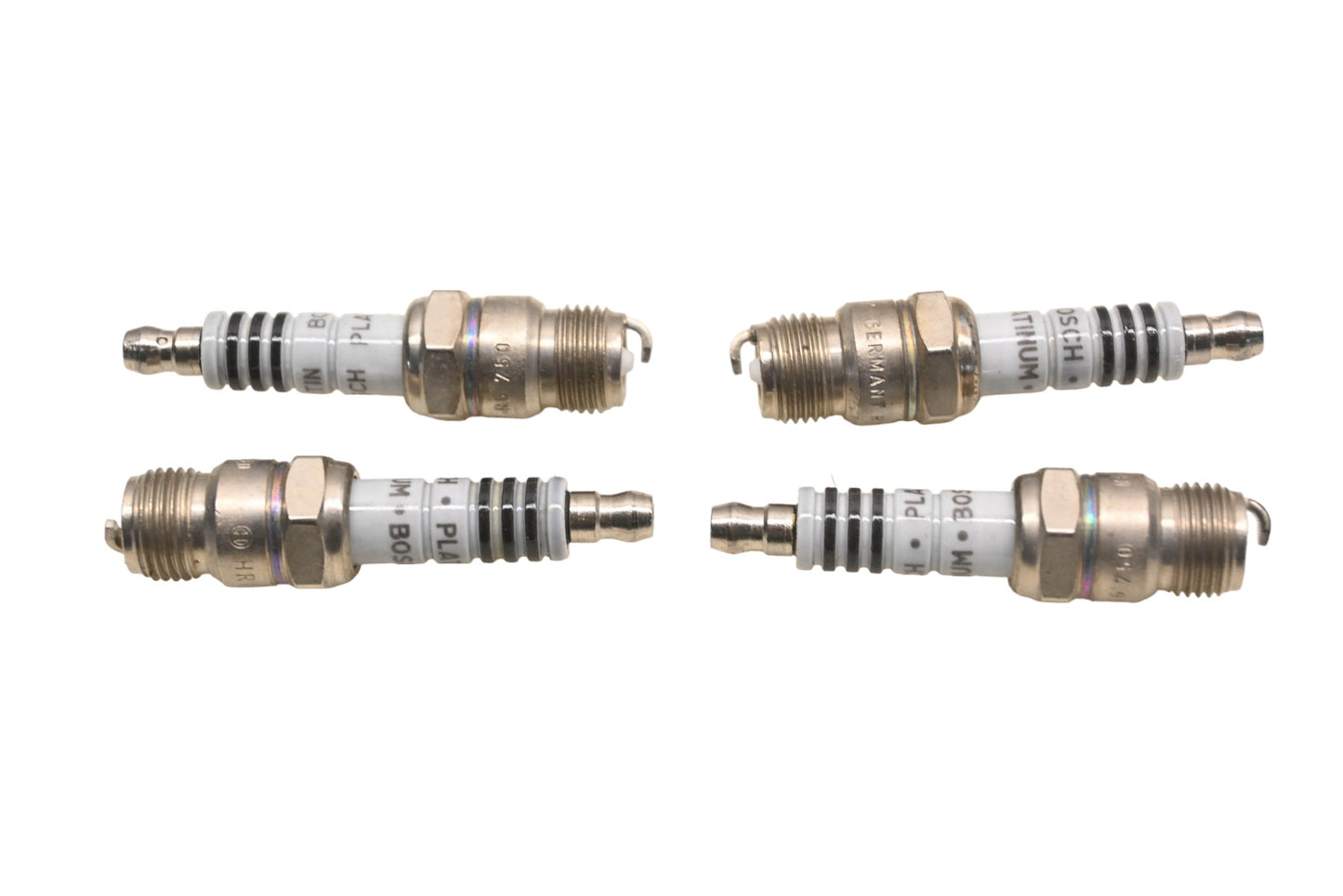 Bosch HR8AP Platinum Spark Plugs Qty 4 NOS