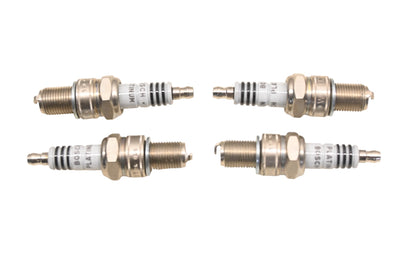 Bosch WR8CP Platinum Spark Plugs Qty 4 NOS