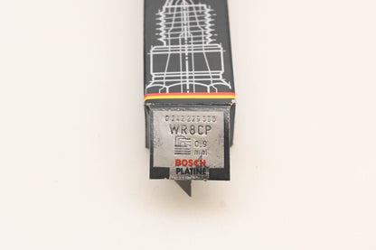 Bosch WR8CP Platinum Spark Plugs Qty 4 NOS