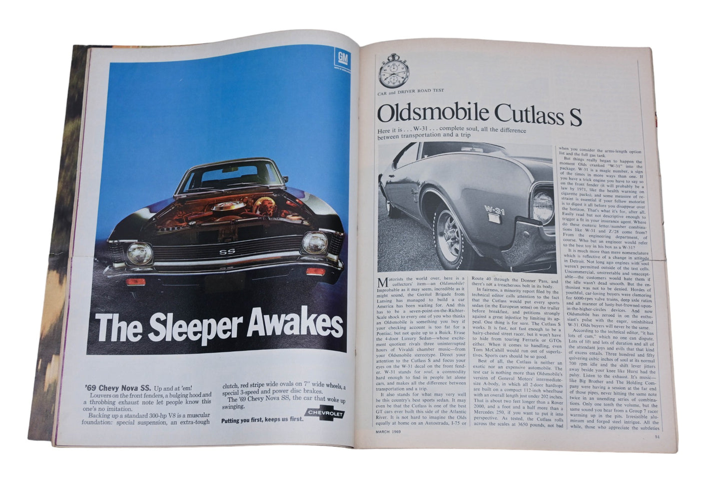 Car And Driver MD038-51 March 1969 Magazine