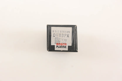Bosch DR8BPX Platinum Spark Plugs Qty 2 NOS