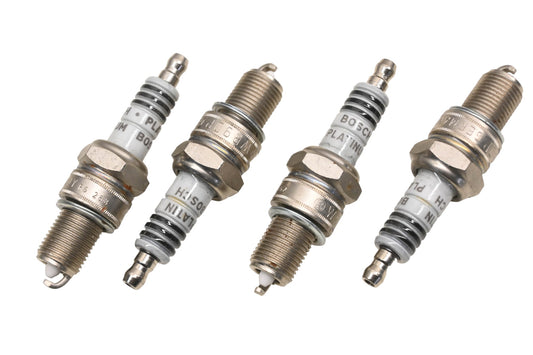 Bosch WR9DP Platinum Spark Plugs Qty 4 NOS