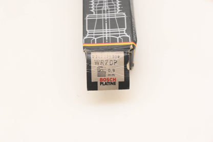 Bosch WR7DP Platinum Spark Plugs Qty 3 NOS