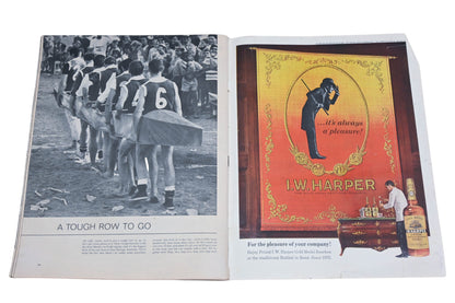 LIFE DK026-10 November 5, 1965 Magazine