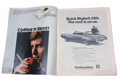 LIFE DK026-18 April 21, 1972 Magazine