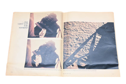 New York News DK026-30 Sunday Special Edition First Color Photos From The Moon