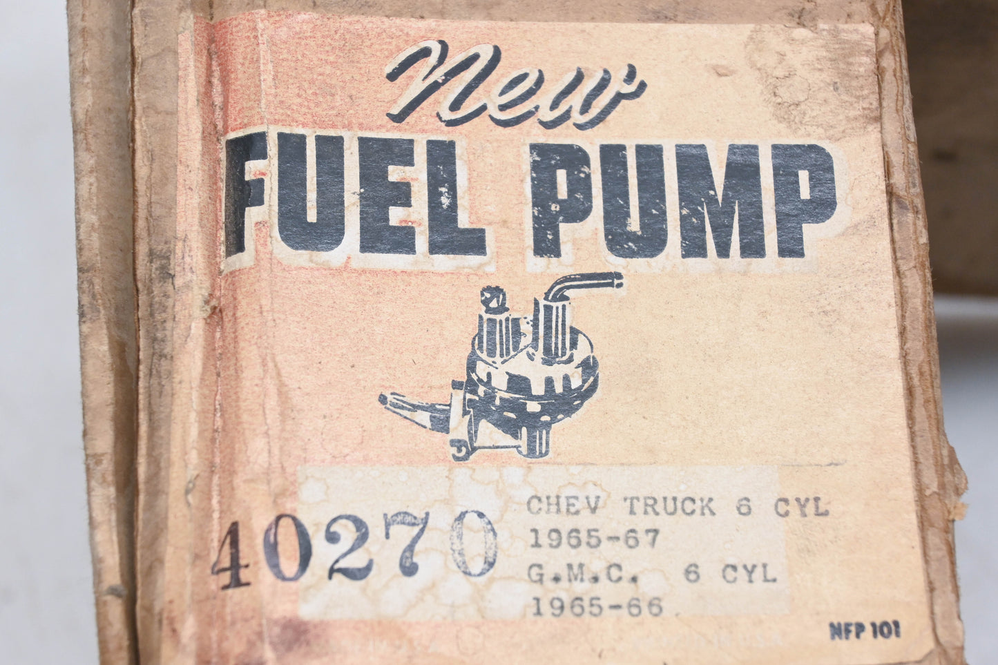 General Motors 40270 Chevrolet GMC 6-Cylinder Fuel Pump Assembly NOS