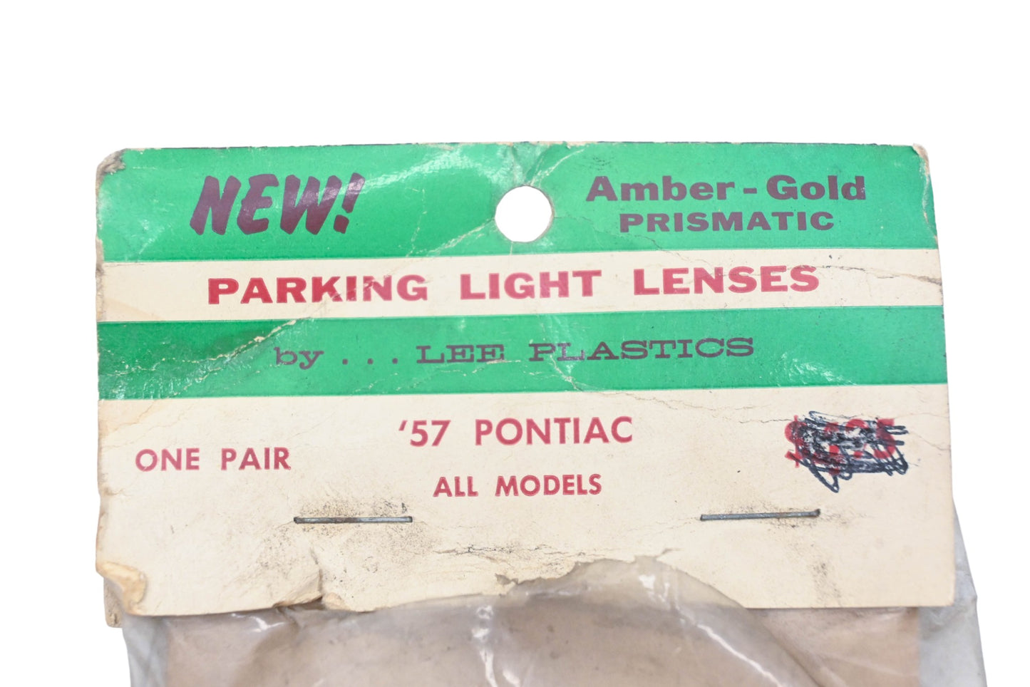 Lee Plastics AU031-17 1957 Pontiac Amber Parking Light Lenses Qty 2 NOS