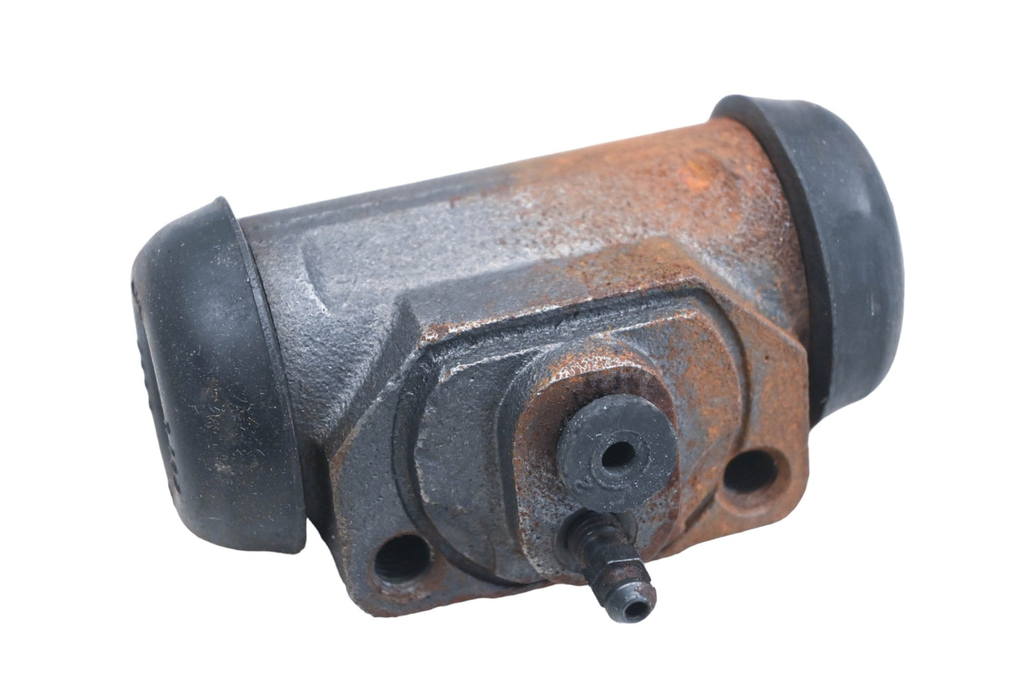 EIS EW44454 Wheel Cylinder Assembly NOS