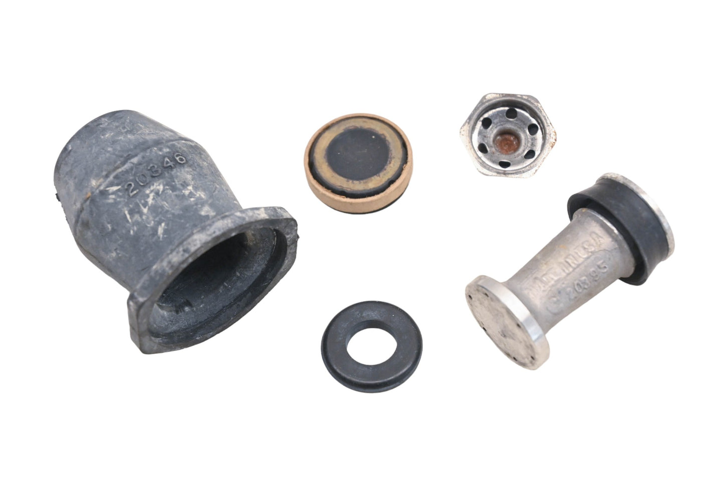 Raybestos MK464 Brake Master Cylinder Repair Kit NOS