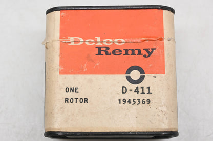 Delco Remy D-411, 1945369 Distributor Rotor Cap NOS