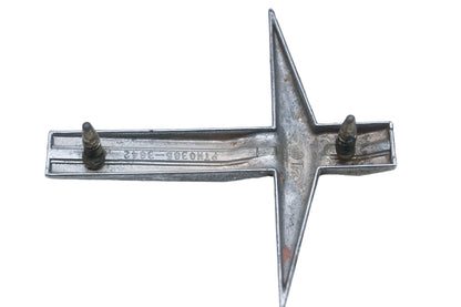 General Motors 3870755, PTN0385-3842 Monza Emblem