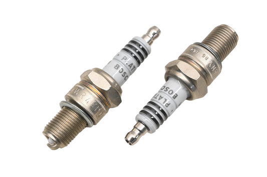 Bosch WR4CP Platinum Spark Plugs Qty 2 NOS