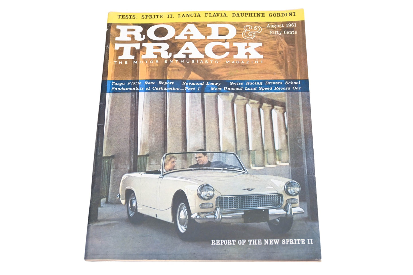 Road & Track WT008-18 August 1961 Magazine