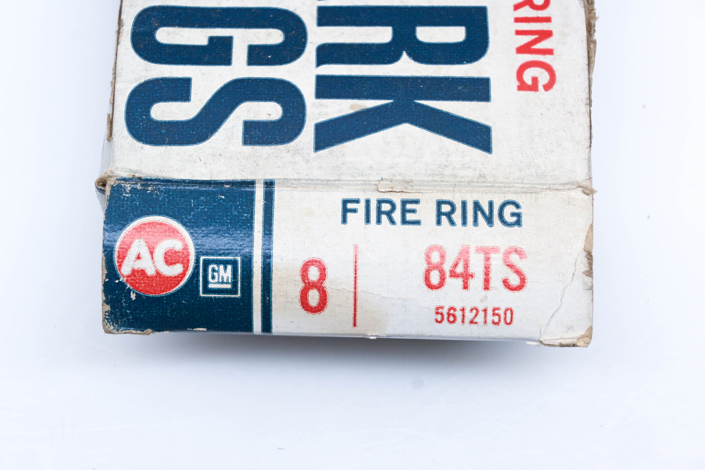 AC 84TS, 5612150 Spark Plugs Qty 8 NOS