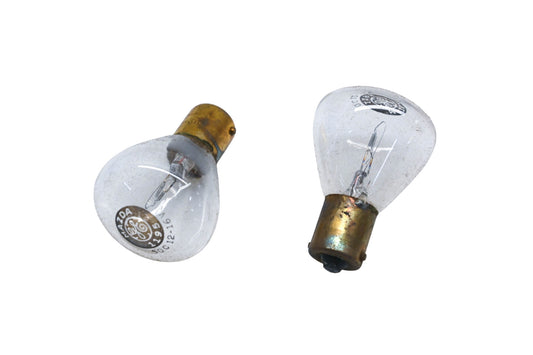 National Carbon Company 1195 Eveready Mazda 32C 6-8v Light Bulbs Qty 2 NOS