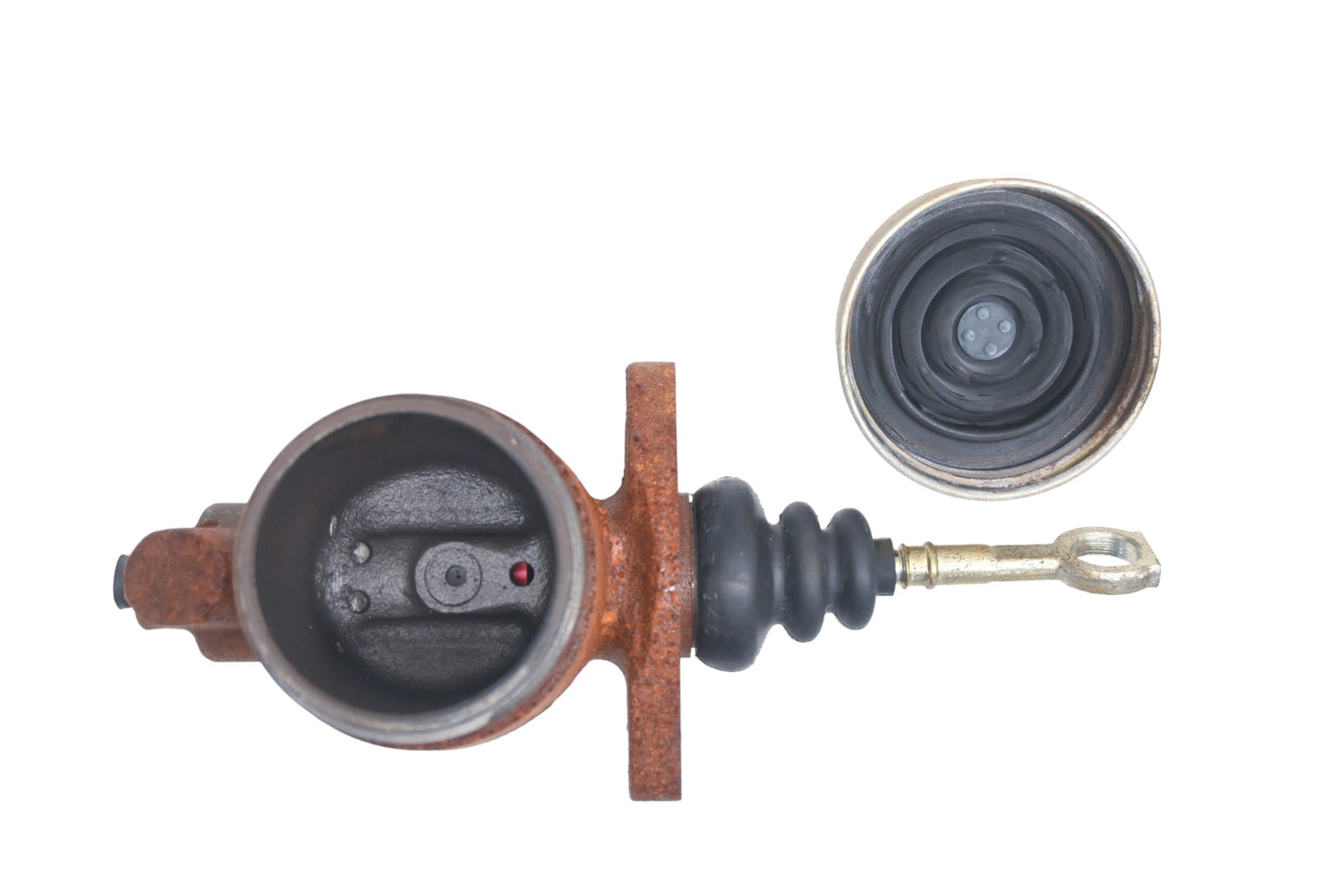 EIS E44517, C6AZ-2140D Brakle Master Cylinder Assembly NOS
