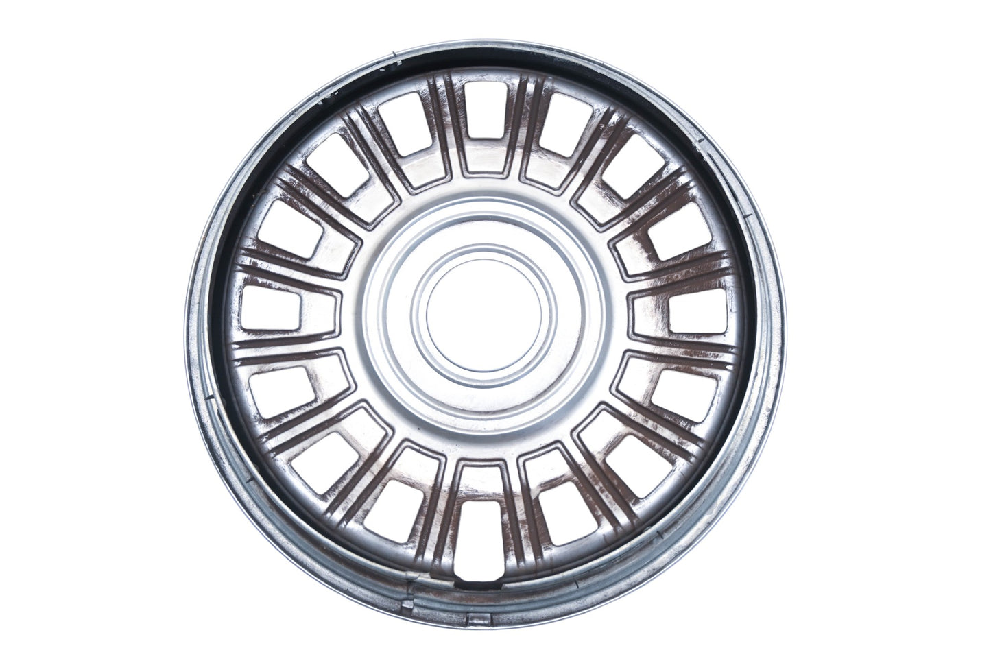 General Motors B3 Buick 13" Hub Cap