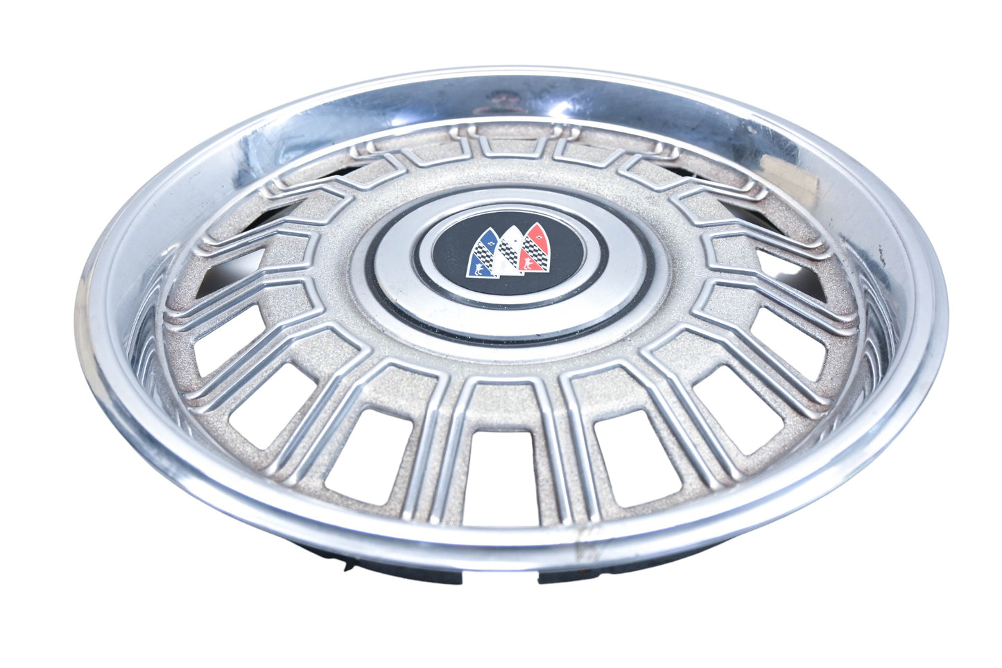 General Motors B3 Buick 13" Hub Cap
