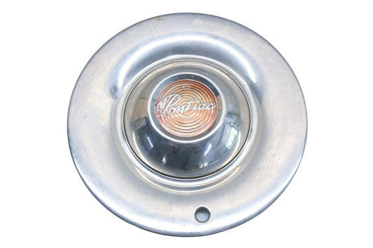 General Motors ZO003-18 Pontiac 1949-50 Hub Cap 8"