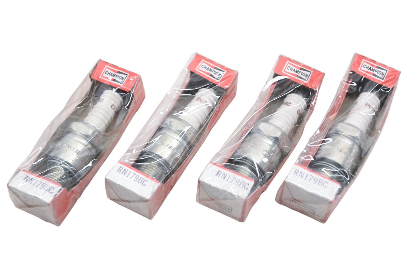 Champion RN179BC Copper Plus Spark Plugs Qty 4 NOS