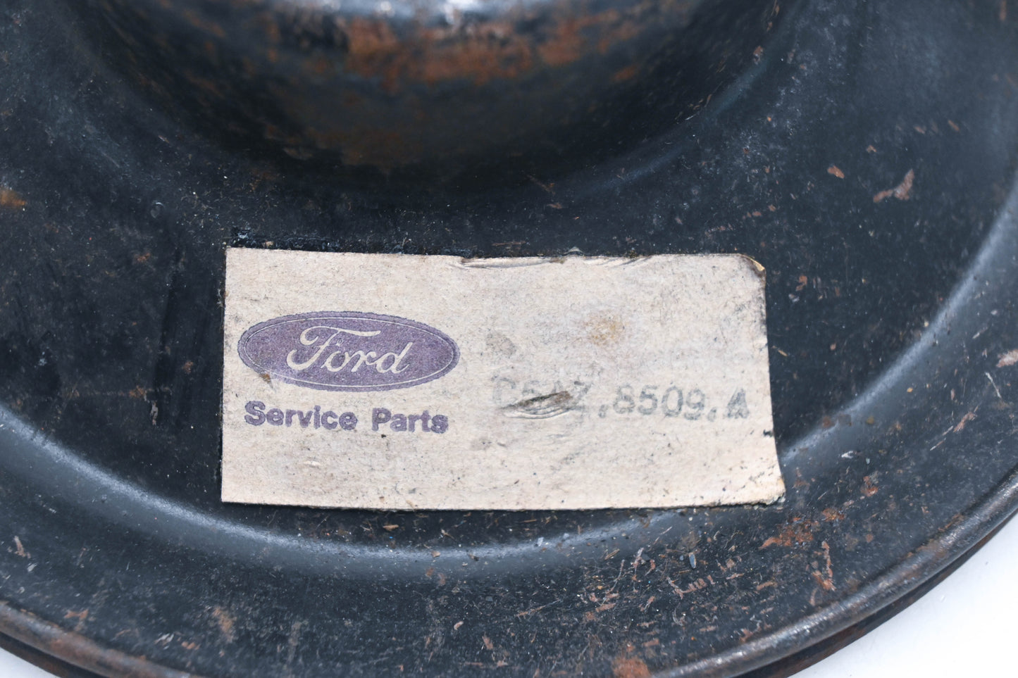 New OEM Ford C5AZ-8509-A Water Pump 6-7/8" Single Groove Pulley NOS