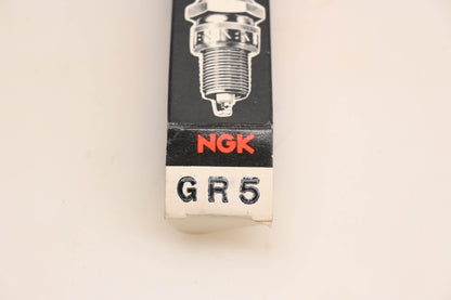 NGK GR5 V-Power Spark Plugs Qty 3 NOS