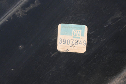 General Motors 3907349 Wheel Side Panel NOS