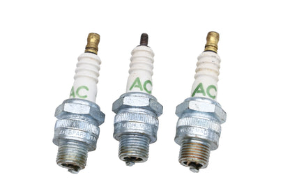 AC 44-MS Spark Plugs Qty 3 NOS