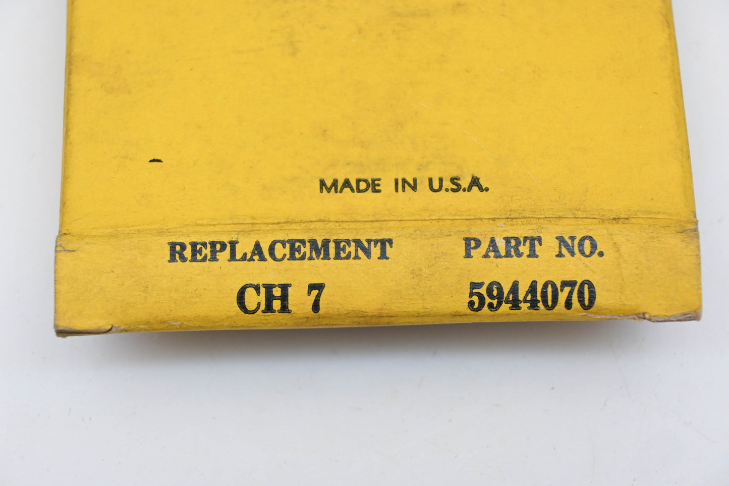 Aftermarket CH7, 5944070 Red Plastic Taillight Lens NOS