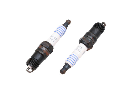 Ford AWSF52C Motorcraft Spark Plugs Qty 2 NOS