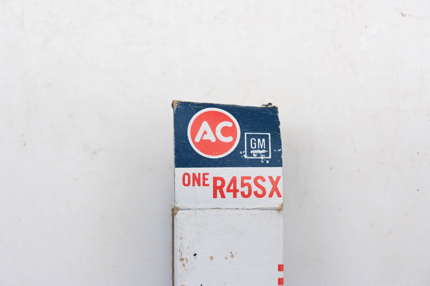 General Motors R45SX AC Spark Plugs Qty 7 NOS