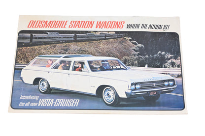 General Motors LM008-12 1964 Oldsmobile Station Waghon Sales Brochure