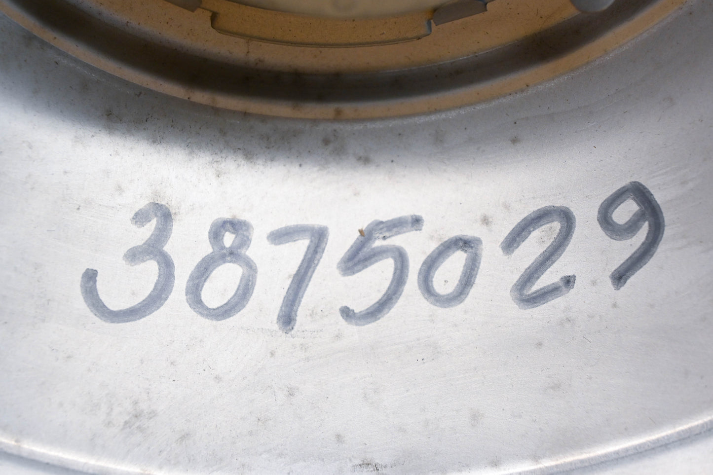 Chevrolet 3875029 14" Hub Cap