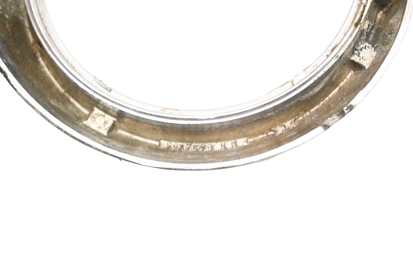 General Motors 5937590 Pontiac Tail Light Bezel