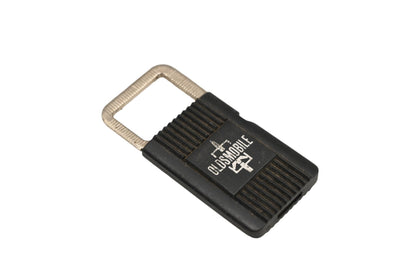 General Motors YO048-4 Oldsmobile Key Holder NOS