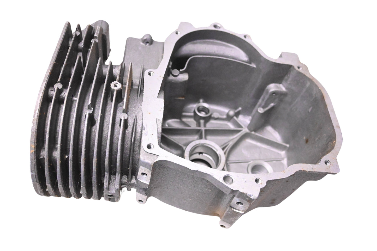 New OEM Tecumseh 35421, 708387 Cylinder Assembly Kit NOS