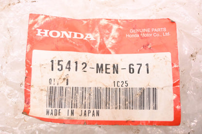 New OEM Honda 15412-MEN-671 Engine Oil Filter NOS