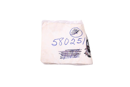 New OEM Briggs & Stratton 580251 Retainer Bearing NOS