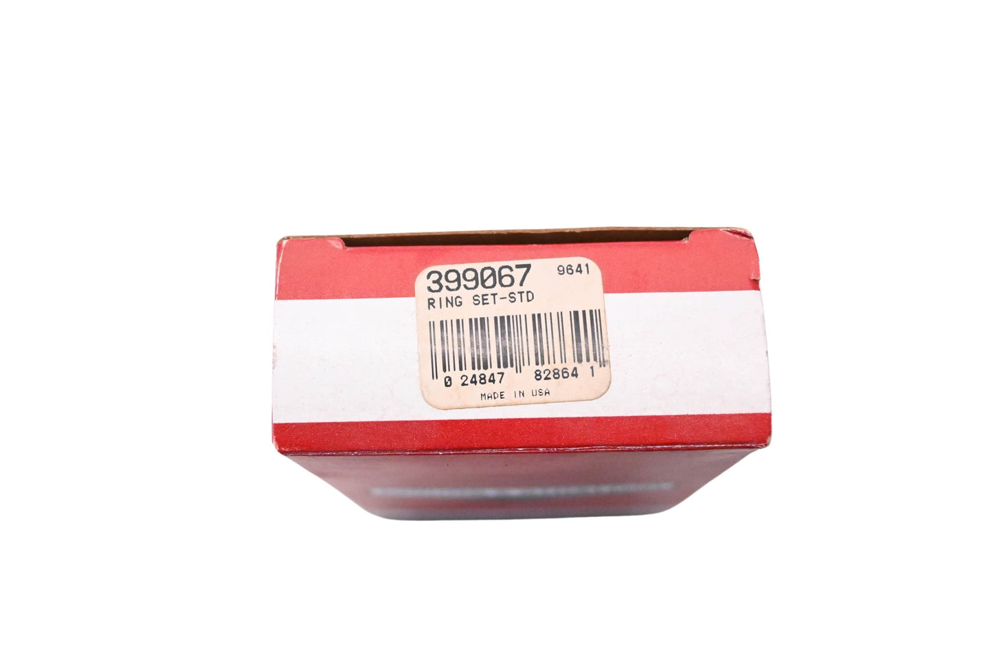 New OEM Briggs & Stratton 399067 Piston Ring Kit NOS