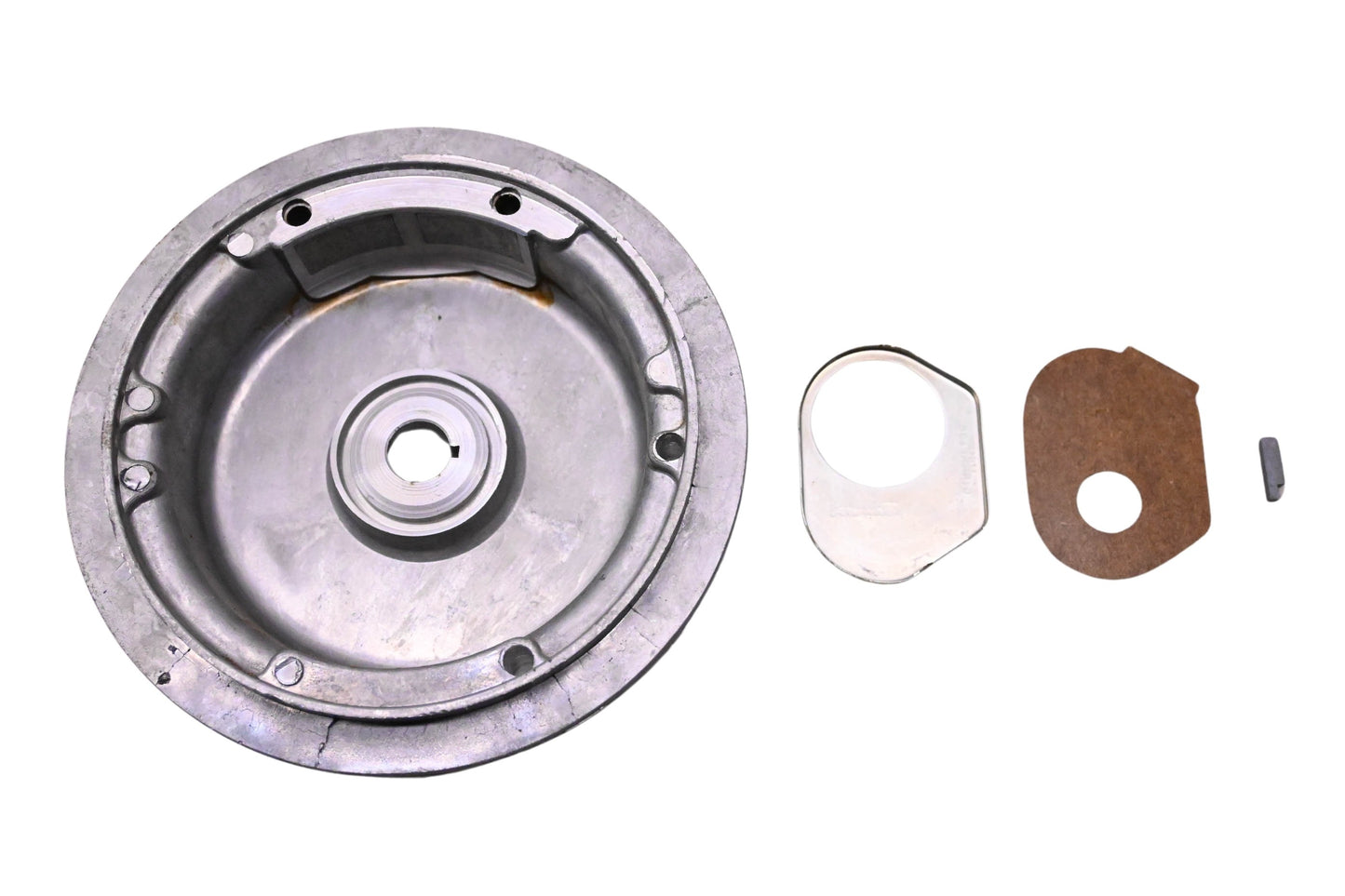 New OEM Tecumseh 610781A Flywheel Kit NOS