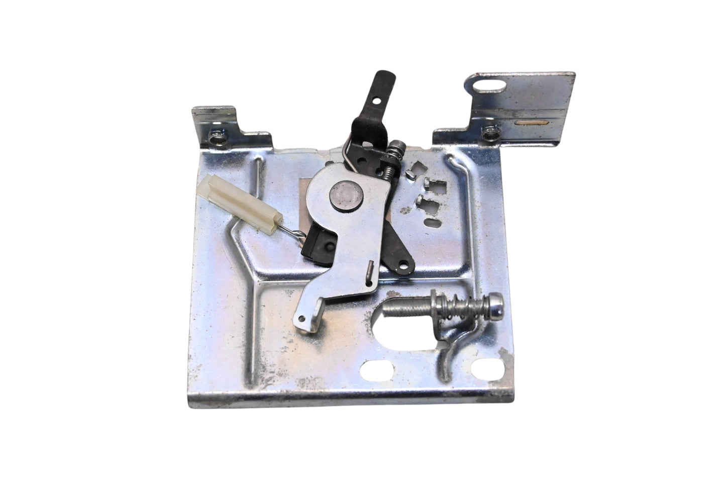 New OEM Tecumseh 570681 Control Assembly Bracket NOS