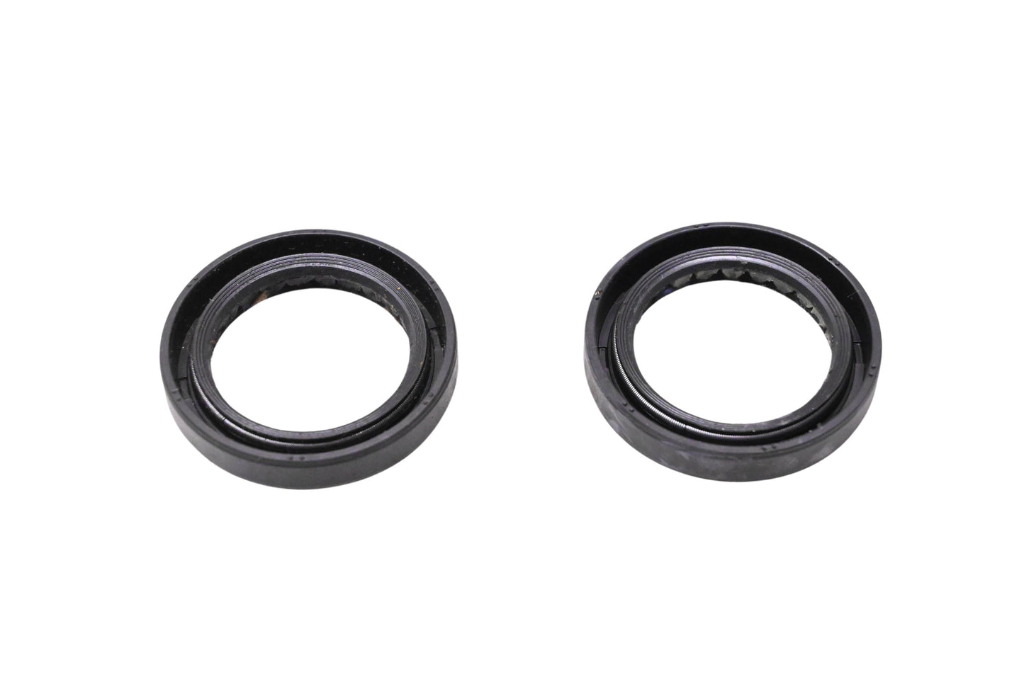 NOK UE0631E Oil Seals Qty 2 NOS