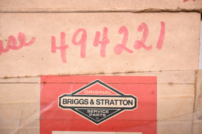 New OEM Briggs & Stratton 494221 Muffler Assembly Kit NOS