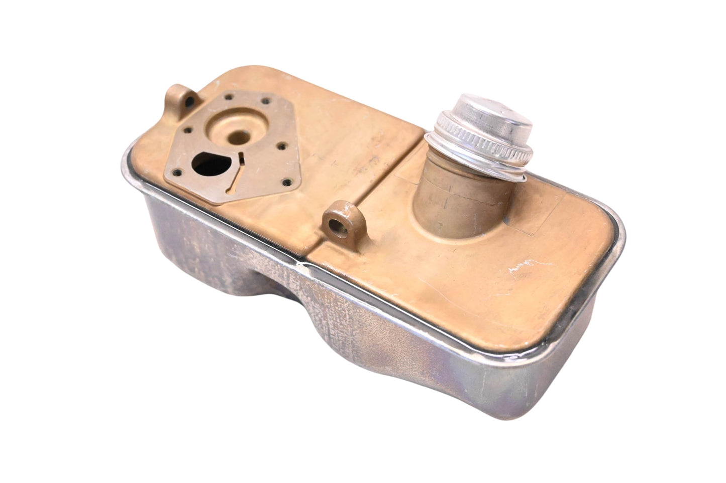 New OEM Briggs & Stratton 396778 Fuel Tank Assembly NOS